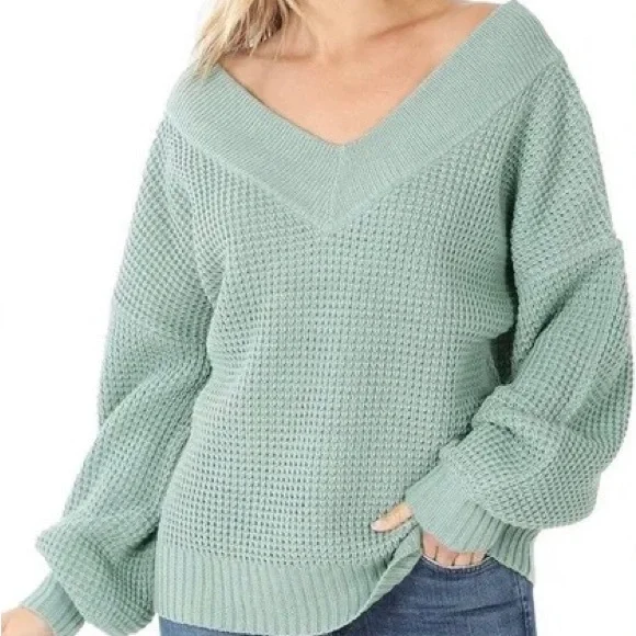 Zenana Outfitters Women’s Off the Shoulder Green/Blue V-Neck Sweater - Picture 1 of 4